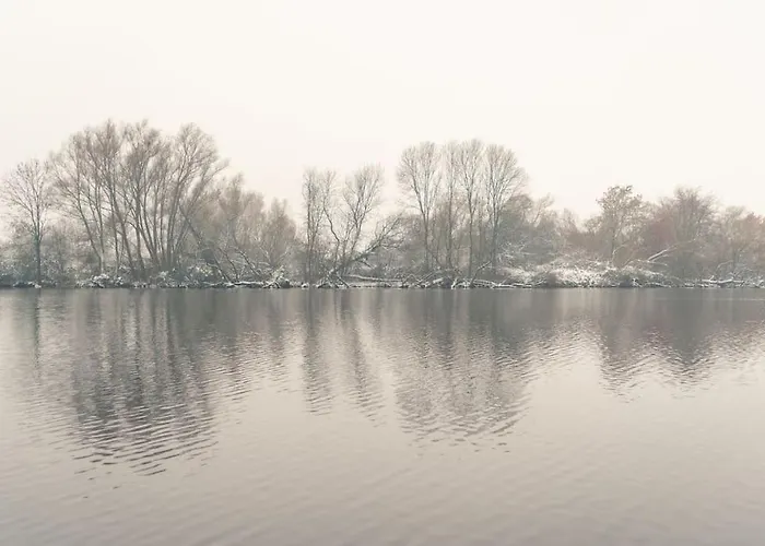Dein Hausboot Off Fuer Deine Auszeit In