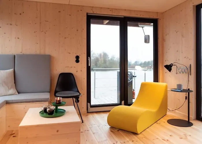 Dein Hausboot Off Fuer Deine Auszeit In Botel Hamburgo